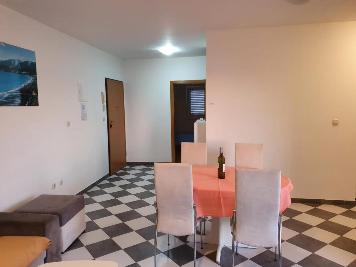 Aparthotel Marina Gromela Mirce 외부 사진