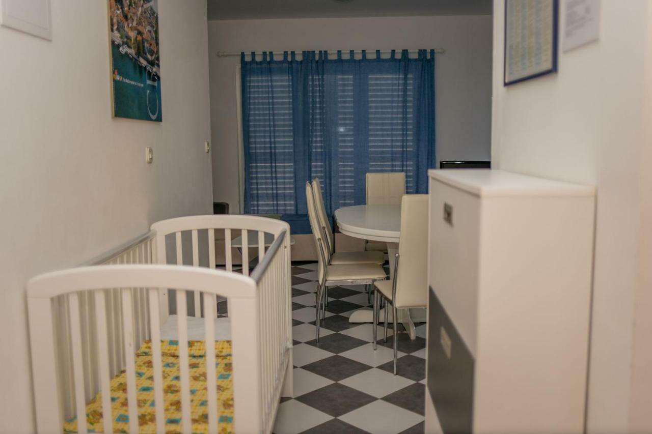 Aparthotel Marina Gromela Mirce 외부 사진