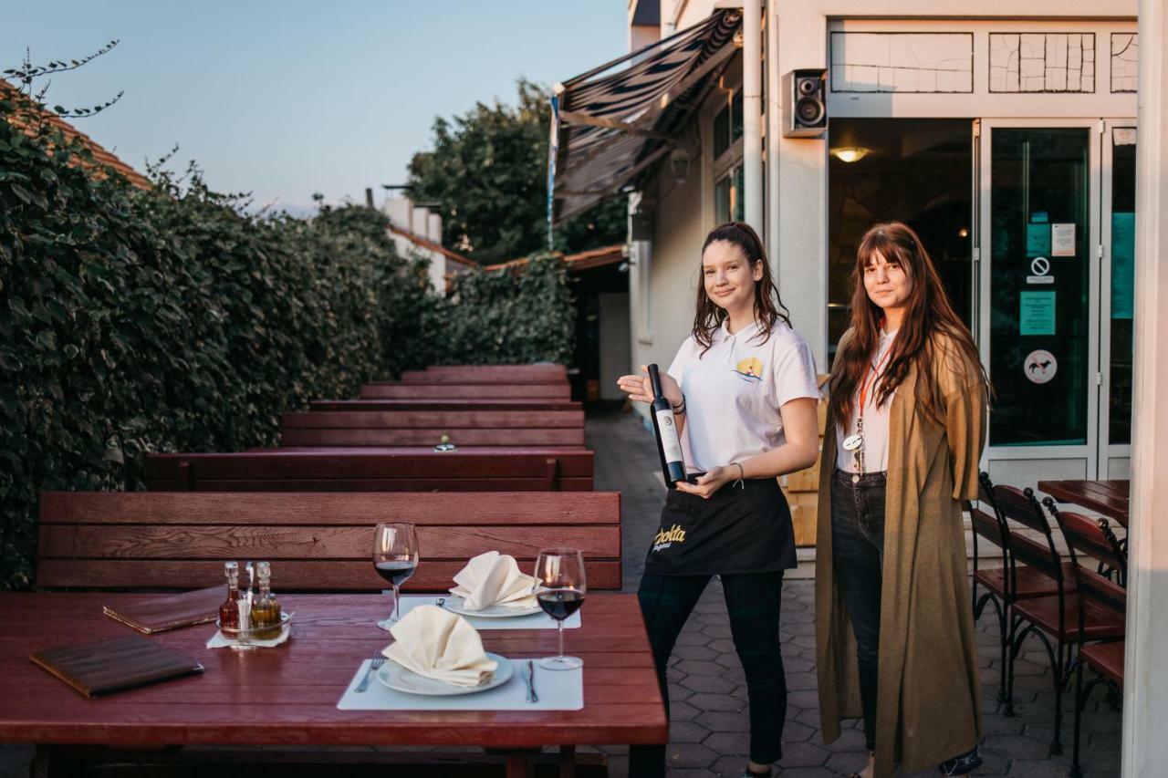 Aparthotel Marina Gromela Mirce 외부 사진