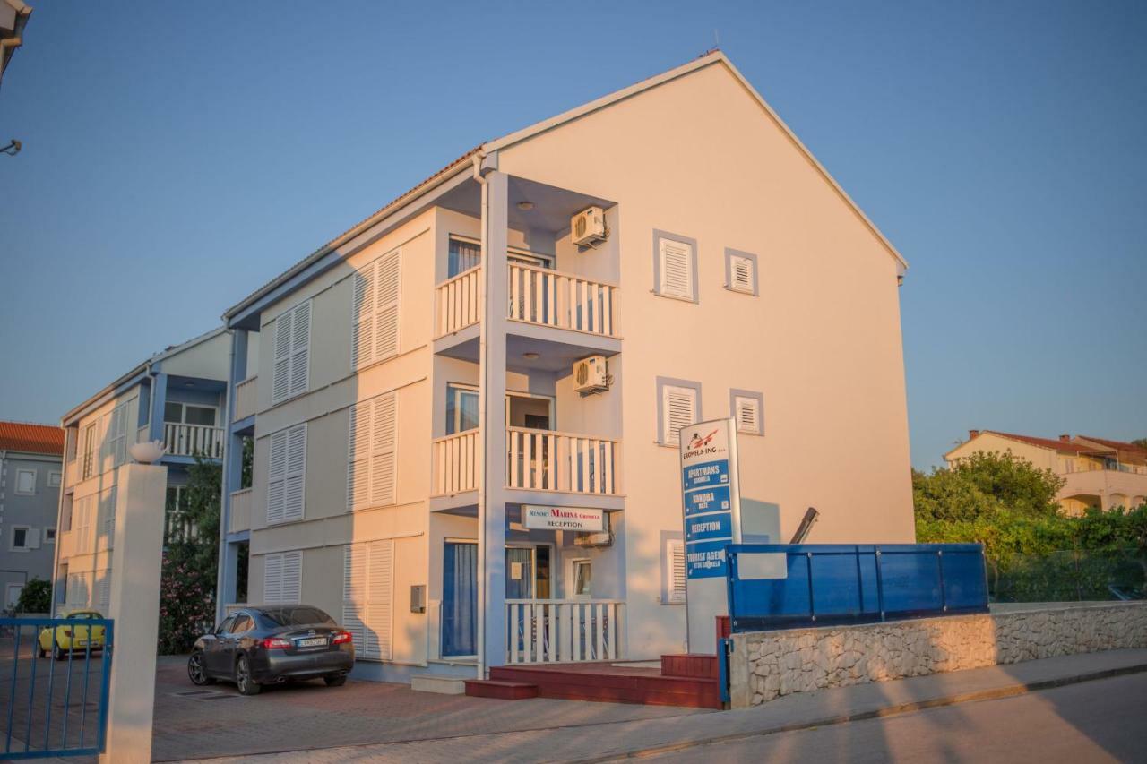 Aparthotel Marina Gromela Mirce 외부 사진